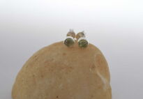 Kolczyki Małe Oliwin Perydot (4 mm) Sztyft Srebro 925 - 11