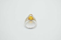 Srebrny pierścionek z naturalnym bursztynem bałtyckim srebro 925 r.23 - 17