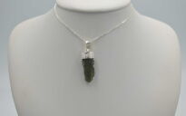 Wisiorek srebrny z mołdawitem naturalny kryształ srebro 925 - 8