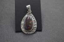 Srebrny wisior z australijskim opalem boulder światło zamknięte w kamieniu srebro 925 - 8