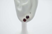 Małe kolczyki z naturalnym granatem (5 mm) Sztyft Srebro 925 - 6