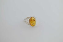 Srebrny pierścionek z bursztynem bałtyckim srebro 925 r.20 - 10