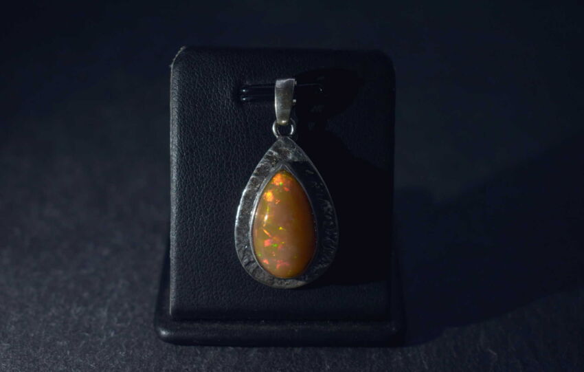 Wisiorek z opalem etiopskim, srebro 925 – pomarańczowy opal łezka