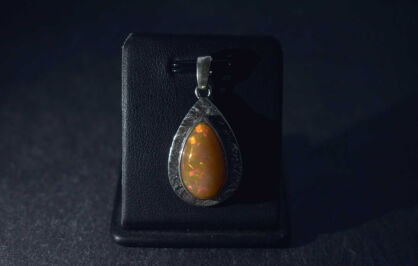 Wisiorek z opalem etiopskim, srebro 925 – pomarańczowy opal łezka