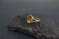 Pierścionek z bursztynem bałtyckim srebro 925 styl retro r.13 - 16