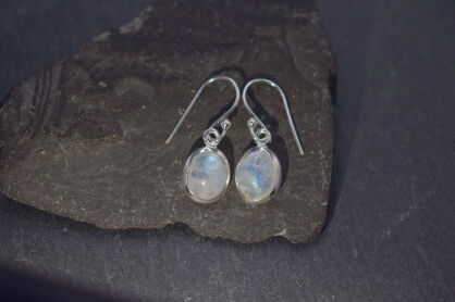 Kolczyki Kamień Księżycowy Wiszące Srebro 925