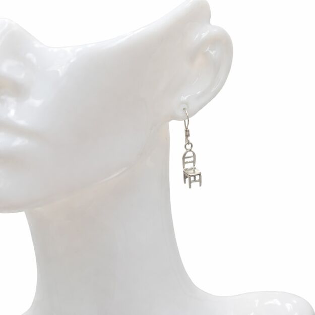 Srebrne kolczyki krzesełka 925 wiszące mini krzesło