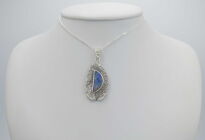 Srebrny wisiorek z opalem Australijskim boulder niebiesko-fioletowy kamień srebro 925 - 6