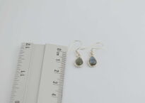 Małe kolczyki srebrne z labradorytem mała łezka naturalny kamień Srebro 925 - 10