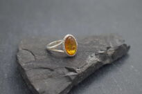 Pierścionek z bursztynem bałtyckim srebro 925 styl retro r.17 - 15