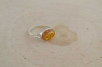 Pierścionek srebrny 925 z bursztynem owal klasyczny elegancki - 13