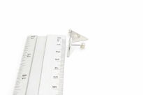 Kolczyki srebrne 925 trójkąty minimalistyczne sztyfty gładkie geometryczne - 9