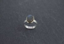 Pierścionek srebrny 925 z labradorytem naturalnym owal ręcznie robiony unikat r.18 - 4